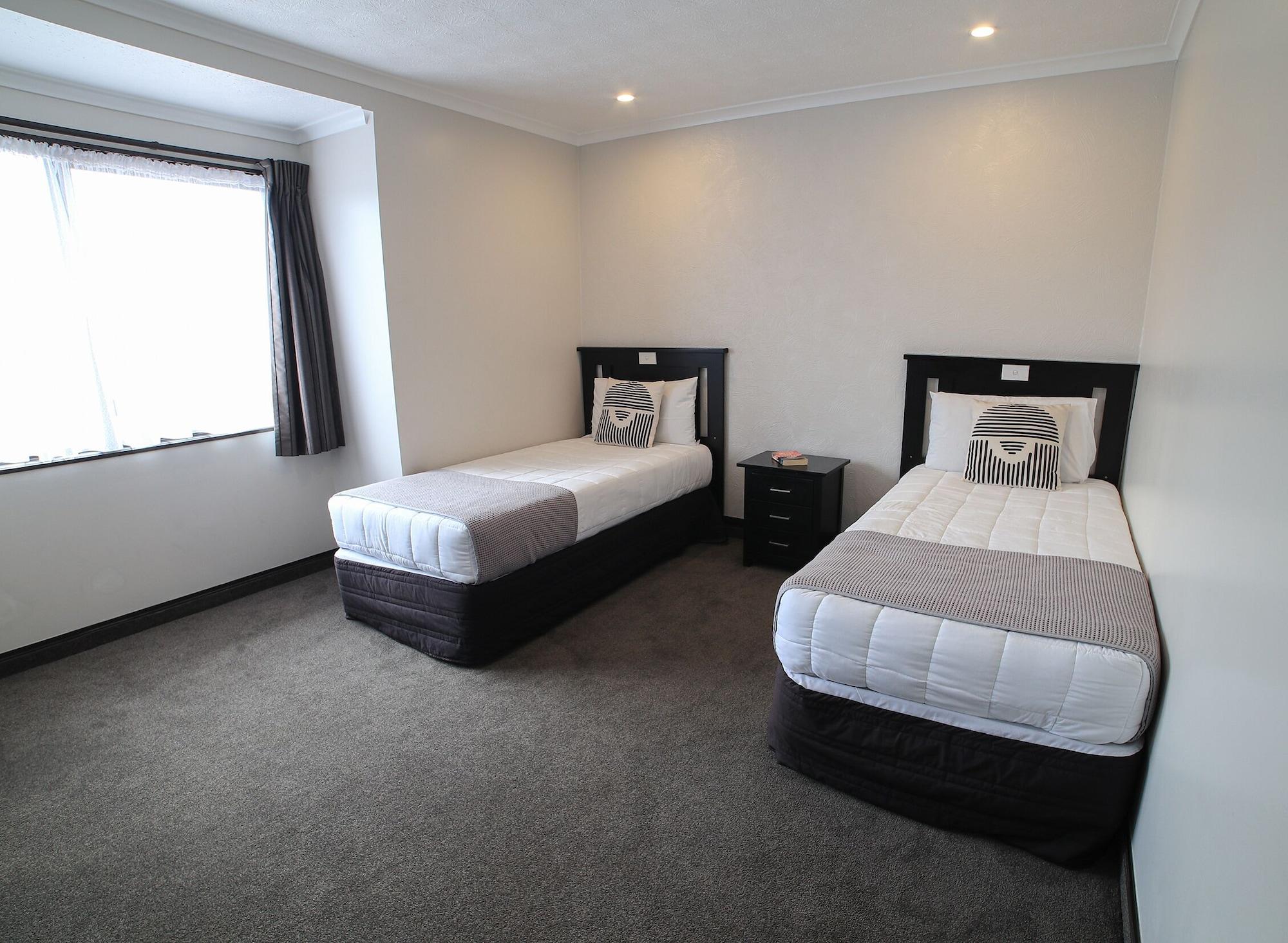 Palm City Motor Inn เนเปียร์ ภายนอก รูปภาพ